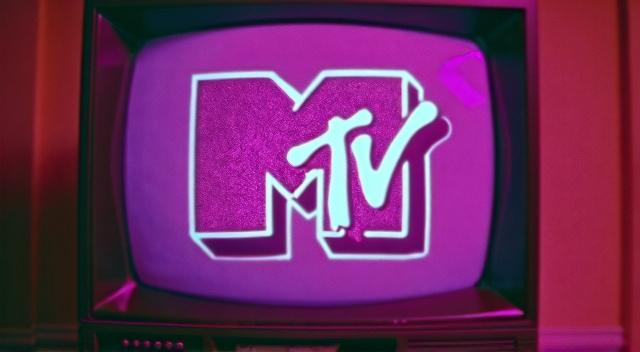 mtv id, in purple tones, purple colors