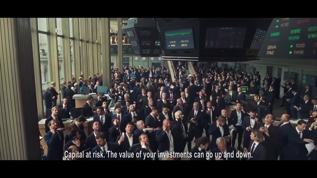 Video Reference N0: Crowd, Suit, Event, City, Font, Formal wear, Sleeve, Entertainment, Audience, Job