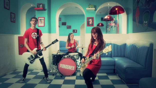 Video Reference N6: Clothing, Footwear, Musical instrument, Membranophone, Photograph, Drum, Guitar, Musician, Leg, Fashion