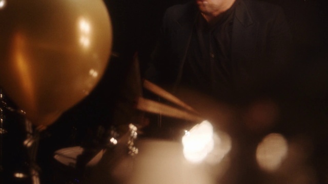 Video Reference N6: Music, Cymbal, Musical instrument, Musician, Idiophone, Musical instrument accessory, Event, Drum stick, Fun, Percussion