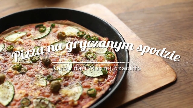 Video Reference N8: Dish, Food, Cuisine, Pizza, Ingredient, Frittata, Italian food, Recipe, Produce, California-style pizza