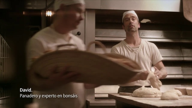 Video Reference N0: Chef, Cook, Cooking, Muscle, Room, Chief cook, Pastry chef, Culinary art, Baker, Business