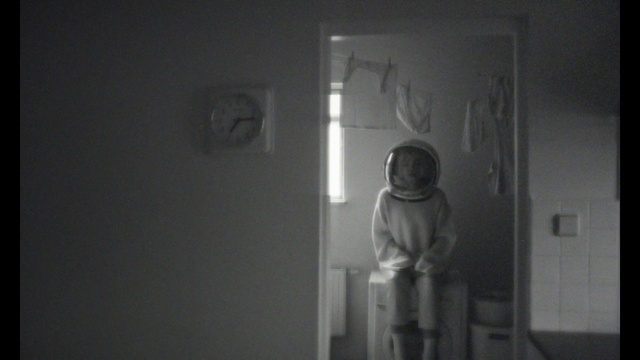 Video Reference N2: Flash photography, Gesture, Grey, Window, Art, Monochrome photography, Monochrome, Darkness, Door, Toy
