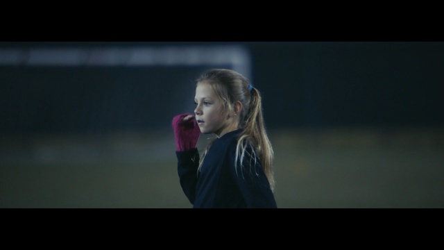 Video Reference N1: darkness, light, performance, girl, atmosphere, night, fun, screenshot, song, midnight, Person