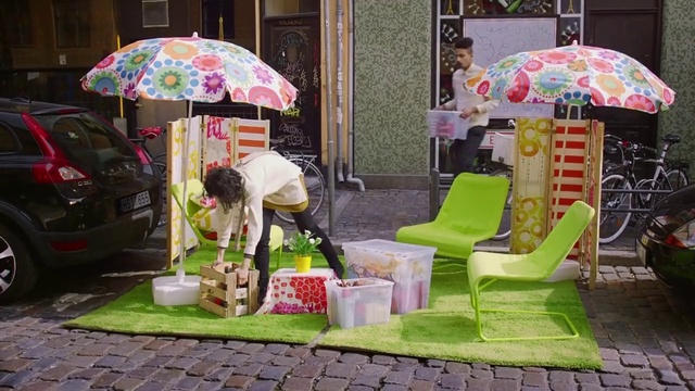 Video Reference N9: Umbrella, Pink, Fashion accessory, Table, Building, House, Lighting accessory