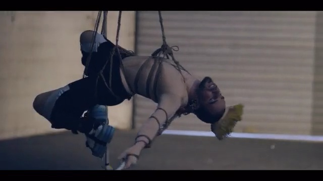 Video Reference N2: rope, adventure, arm, extreme sport, recreation, girl, screenshot, Person