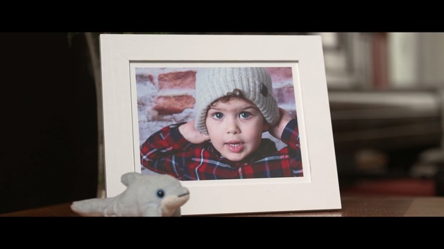 Video Reference N1: Photograph, Picture frame, Snapshot, Cheek, Child, Design, Photography, Art, Room, Adaptation