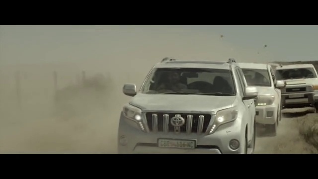 Video Reference N6: Land vehicle, Vehicle, Car, Toyota land cruiser, Toyota land cruiser prado, Automotive design, Automotive tire, Off-roading, Sport utility vehicle, Bumper