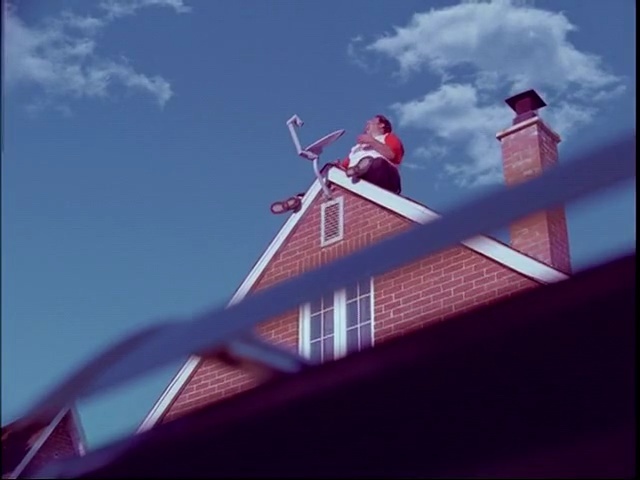Video Reference N3: red, sky, wind, cloud, technology, energy, roof