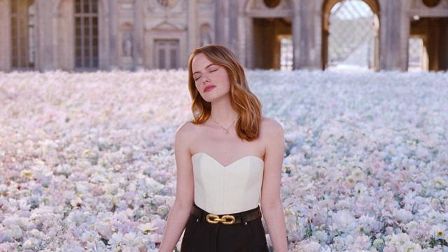 Video Reference N6: Clothing, White, Dress, Shoulder, Photograph, Pink, Beauty, Fashion, Waist, Crop top