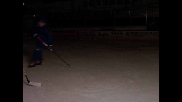 Video Reference N16: Black, Darkness, Floor, Ice rink, Screenshot, Night, Photography, Midnight, Snow, Flooring