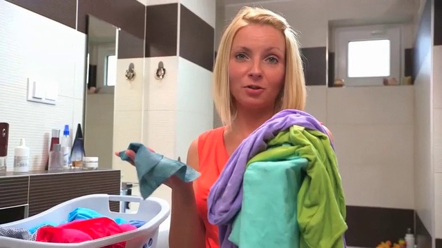 Video Reference N0: Room, Blond, Organism, Mouth, Washing, Bathroom, Scarf