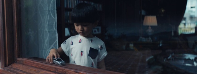 Video Reference N3: Child, Room, Uniform, Games