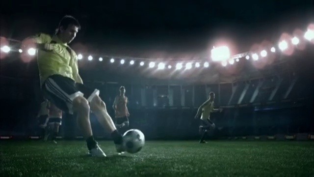 Video Reference N6: Player, Football, Football player, Ball game, Sport venue, Soccer, Soccer player, Ball, Soccer ball, Sports