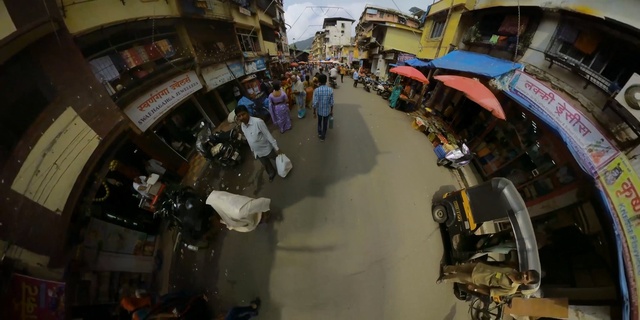 Video Reference N3: Photography, Mode of transport, Public space, Fisheye lens, Market, City, Bazaar, Marketplace, Street, Crowd, Person