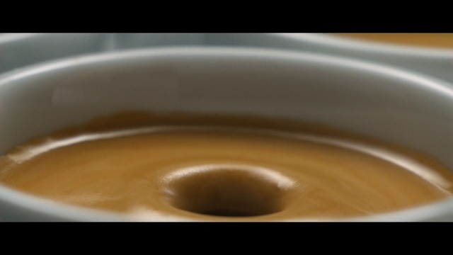 Video Reference N1: coffee, espresso, caffè macchiato, latte, cup, ristretto, café au lait, caffeine, coffee milk, cuban espresso