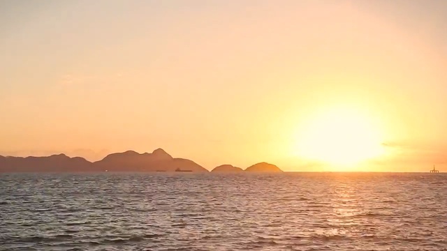 Video Reference N2: Horizon, Sky, Afterglow, Sea, Sunset, Calm, Sunrise, Ocean, Morning, Evening