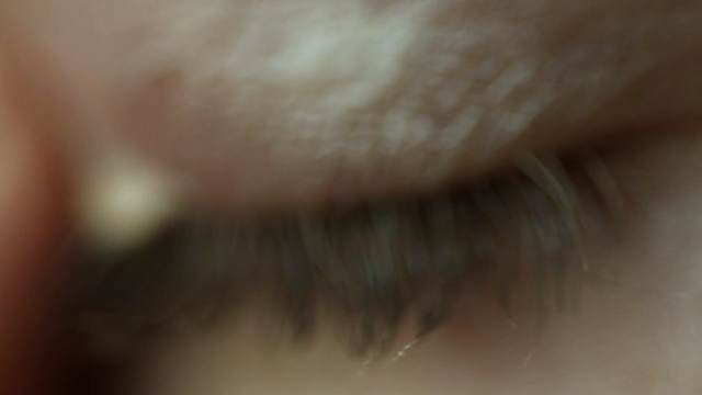 Video Reference N4: eyebrow, eyelash, forehead, nose, close up, lip, eye, macro photography, chin, cheek