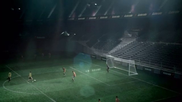 Video Reference N5: Sport venue, Stadium, Arena, Atmosphere, Soccer-specific stadium, Player, Net, Light, Grass, Football