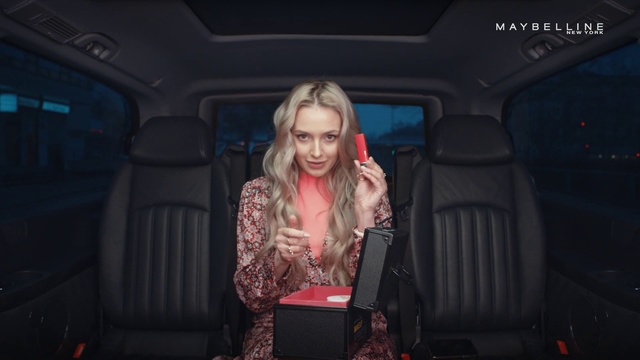 Video Reference N3: Fashion, Blond, Luxury vehicle, Fun, Photography, Vehicle, Flash photography, Car, Performance, Family car
