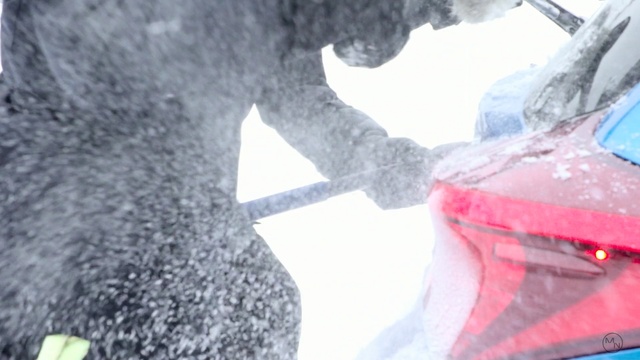 Video Reference N14: photograph, pink, geological phenomenon, freezing, winter, snow, ice, sky, product, fun