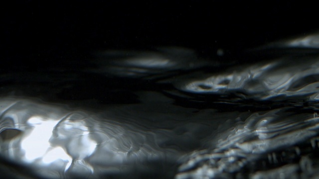 Video Reference N4: Water, Black, Light, Sky, Darkness, Liquid, Photography, Rock, Space