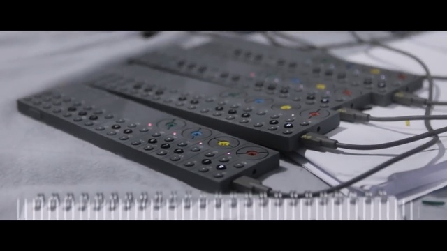 Video Reference N2: Mixing console, Audio equipment, Electronics, Technology, Electronic device, Electronic component, Electronic instrument, Electronic musical instrument