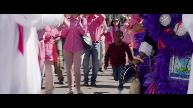 Video Reference N8: Photograph, Pink, Violet, Purple, Social group, Performance, Event, Tradition, Magenta, Snapshot