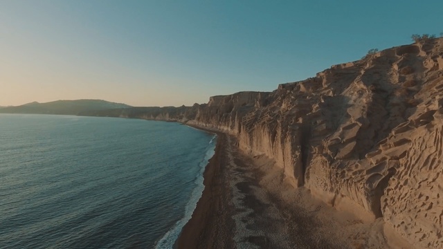 Video Reference N0: Body of water, Cliff, Coast, Sea, Headland, Klippe, Coastal and oceanic landforms, Shore, Promontory, Terrain