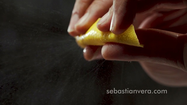 Video Reference N1: Finger, Hand, Food, Cuisine, Dish, Recipe, Person, Banana, Holding, Piece, Yellow, Sitting, Fruit, Half, Using, Eating, Table, Man, Hot, Sandwich, Fast food, Snack food