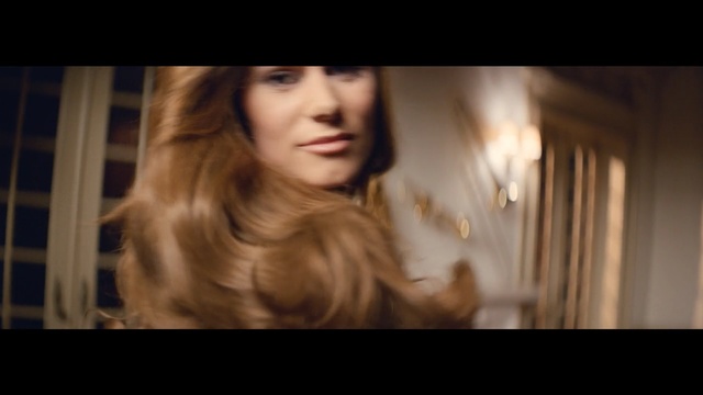 Video Reference N2: hair, human hair color, blond, beauty, girl, lady, hairstyle, long hair, brown hair, screenshot, Person