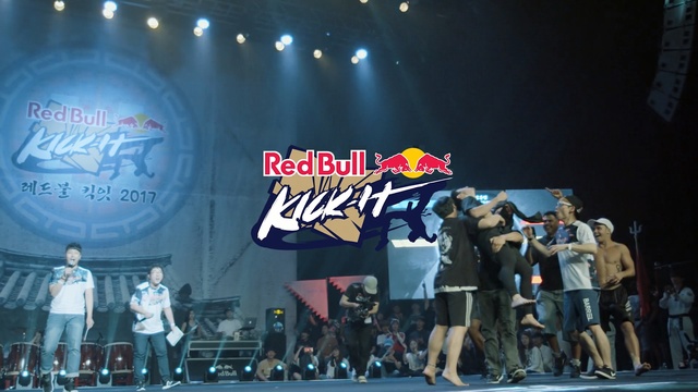 Video Reference N2: stage, red bull, entertainment, performance, competition, product, crowd, sport venue, drink, concert