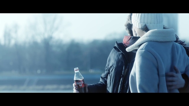 Video Reference N6: Water, Sky, Winter, Human, Photography, Drink, Tree, Alcohol, Plant, Sitting