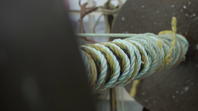 Video Reference N0: Rope, Yellow, Thread, Twine, Wool, Textile, Knot, Spinning, Metal