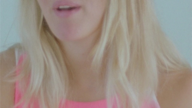 Video Reference N0: hair, blond, lip, pink, human hair color, skin, eyebrow, cheek, chin, beauty