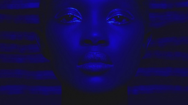 Video Reference N2: Blue, Face, Cobalt blue, Electric blue, Purple, Violet, Head, Light, Majorelle blue, Human