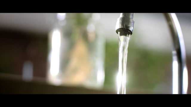 Video Reference N2: Water, Drop, Photography, Macro photography, Glass bottle, Glass