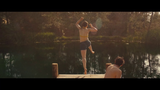 Video Reference N1: Water, Standing, Morning, Sunlight, Fun, Photography, Human, Human body, Muscle, Leg