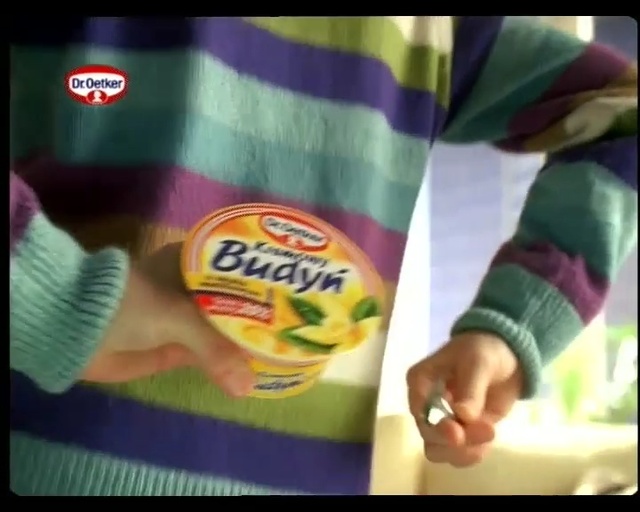 Video Reference N3: Junk food, Potato chip, Hand, Snack, Font, Food, Finger, Toy, Plant, Sweetness