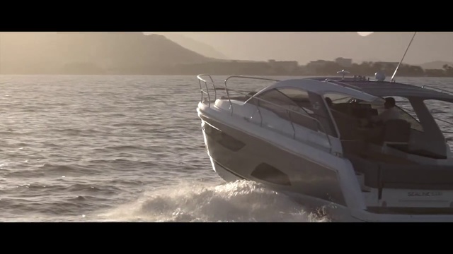 Video Reference N12: Vehicle, Water transportation, Yacht, Speedboat, Luxury yacht, Boat, Watercraft, Boating, Ship, Naval architecture