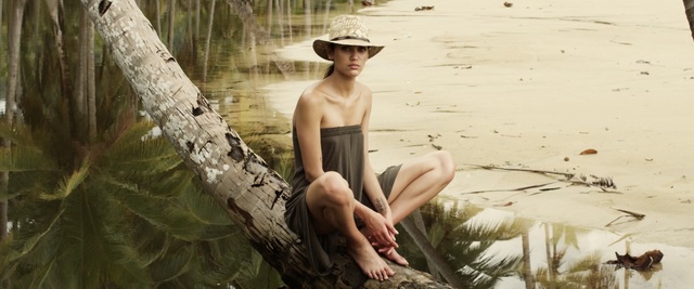 Video Reference N2: Tree, Headgear, Leg, Sitting, Photography, Hat, Plant, Vacation