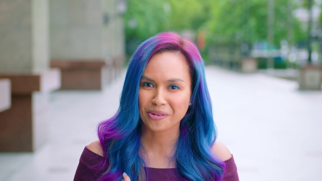 Video Reference N2: Hair, Face, Purple, Pink, Hair coloring, Blue, Eyebrow, Hairstyle, Beauty, Chin