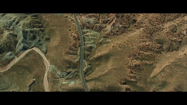 Video Reference N2: aerial photography, geology, fault, organism, soil, rock, earth, ecoregion, landscape, screenshot