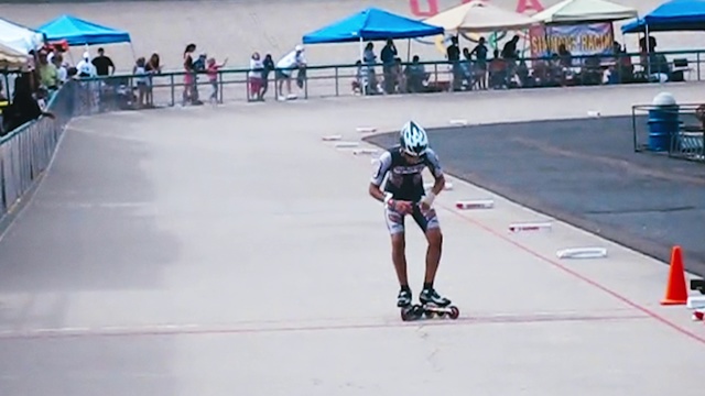 Video Reference N4: Sports, Skating, Inline skates, Inline speed skating, Roller sport, Roller skating, Footwear, Roller skates, Sports equipment, Recreation