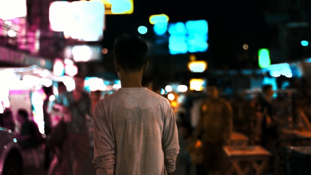Video Reference N0: Photograph, People, Standing, Light, Snapshot, Night, Crowd, Male, Fun, Human