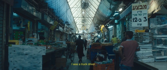 Video Reference N1: metropolis, city, alley, street, screenshot, market, Person