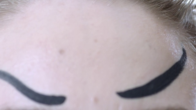 Video Reference N1: Eyebrow, Face, Hair, Skin, Eyelash, Forehead, Head, Nose, Eye, Cheek