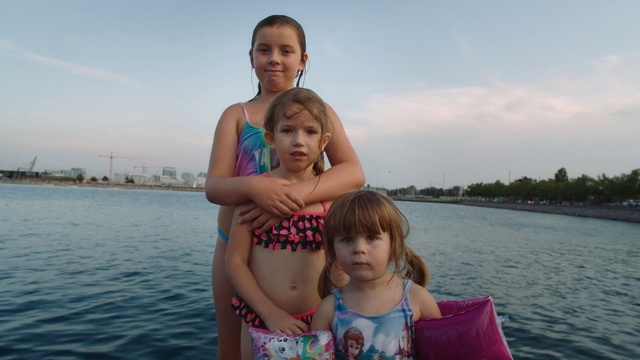 Video Reference N1: People, Vacation, Facial expression, Fun, Summer, Child, Sky, Smile, Water, Happy