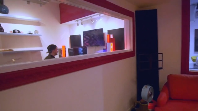 Video Reference N4: room, interior design