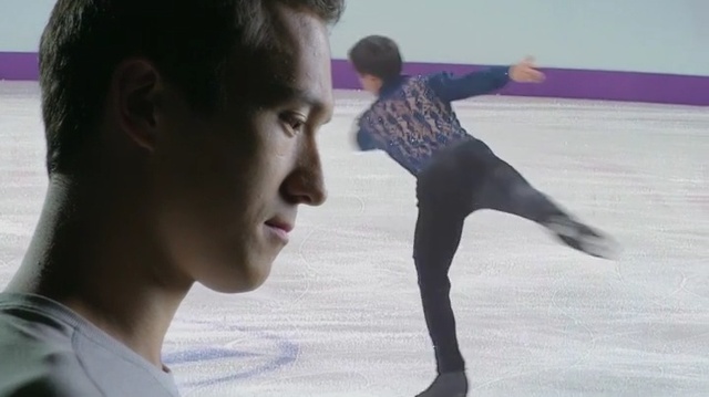 Video Reference N1: Ice skating, Figure skating, Figure skate, Ice dancing, Skating, Recreation, Ice rink, Footwear, Ice skate, Dancer